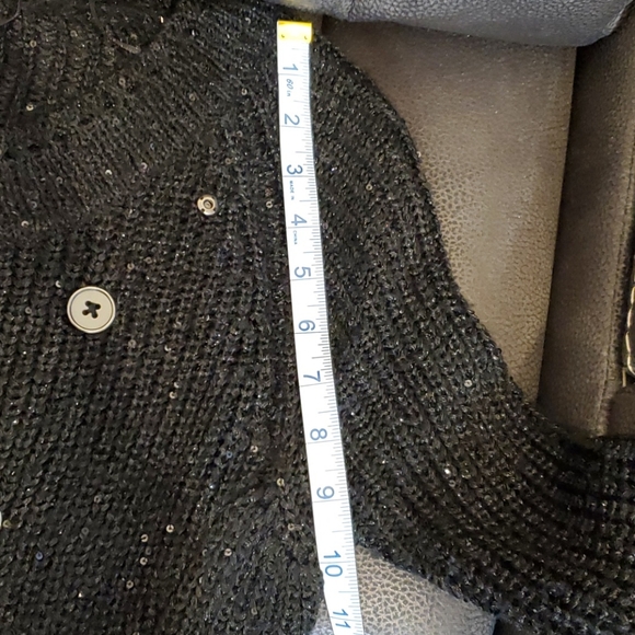 NWOT Jennifer Lopez Sequenced Snap Caridgan - Picture 15 of 15